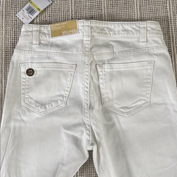 Michael Kors White Skinny Jeans size 4 Mid Rise - Picture 6 of 8